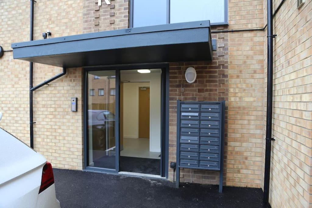 Luxury Ground Floor 2 Bedroom Apartment Free Wifi & Parking Sheffield Zewnętrze zdjęcie